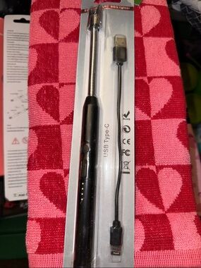 Rechargeable Electric Arc with USB-C pick 1 color-black